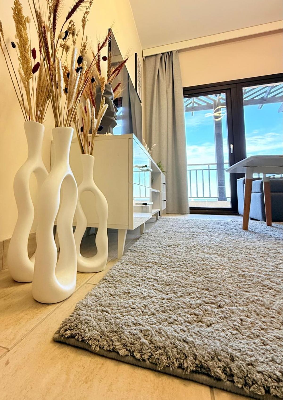Luxury 2rooms With Triple Sea View Apartment *
