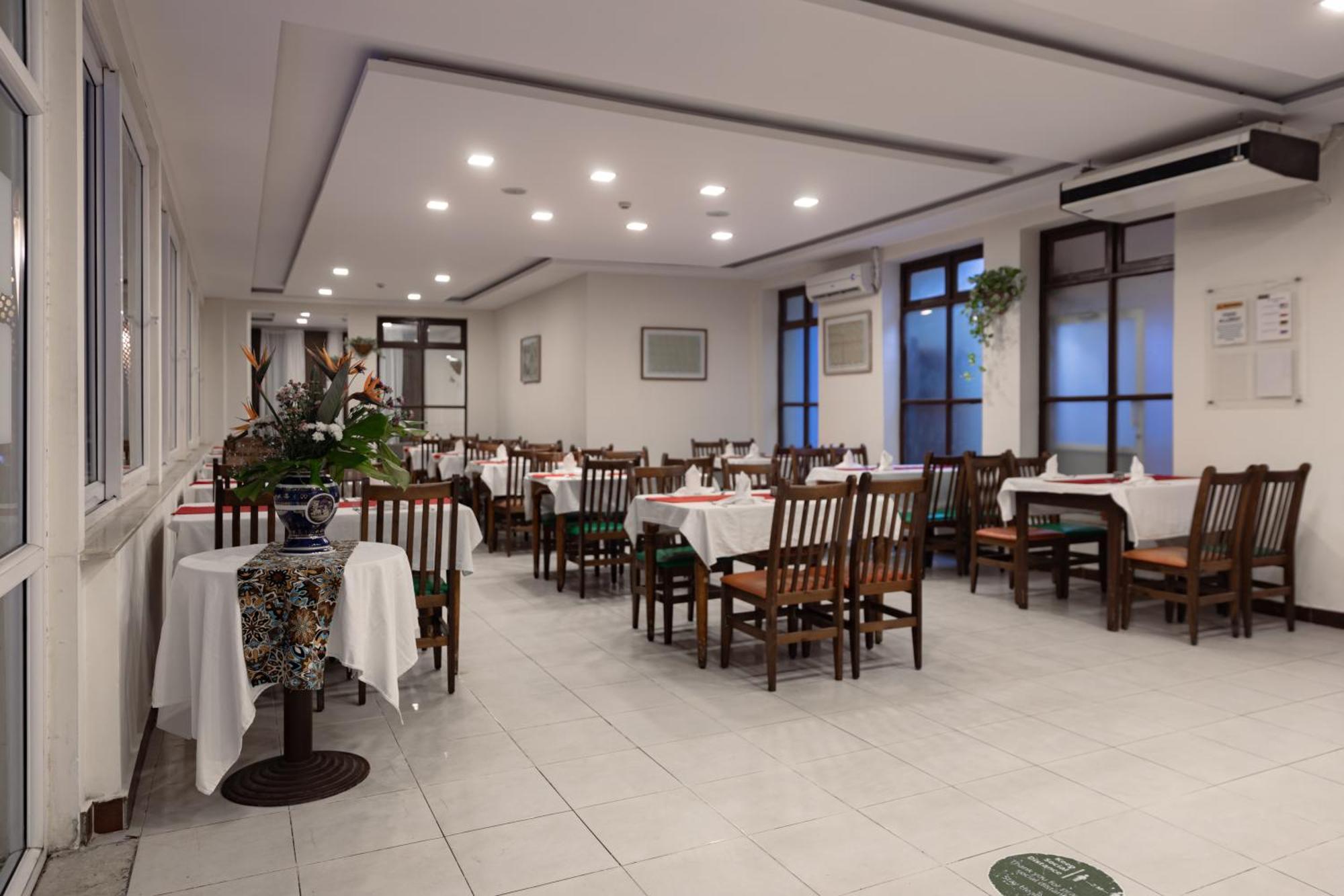 Empire Aqua Park Resort 3*