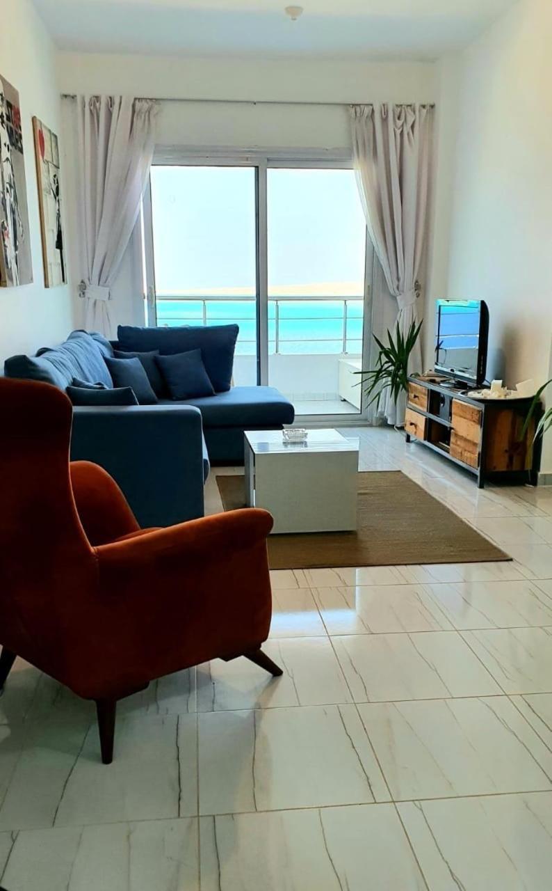 Amazing 2 Bedroom With Sea View In Apartment *