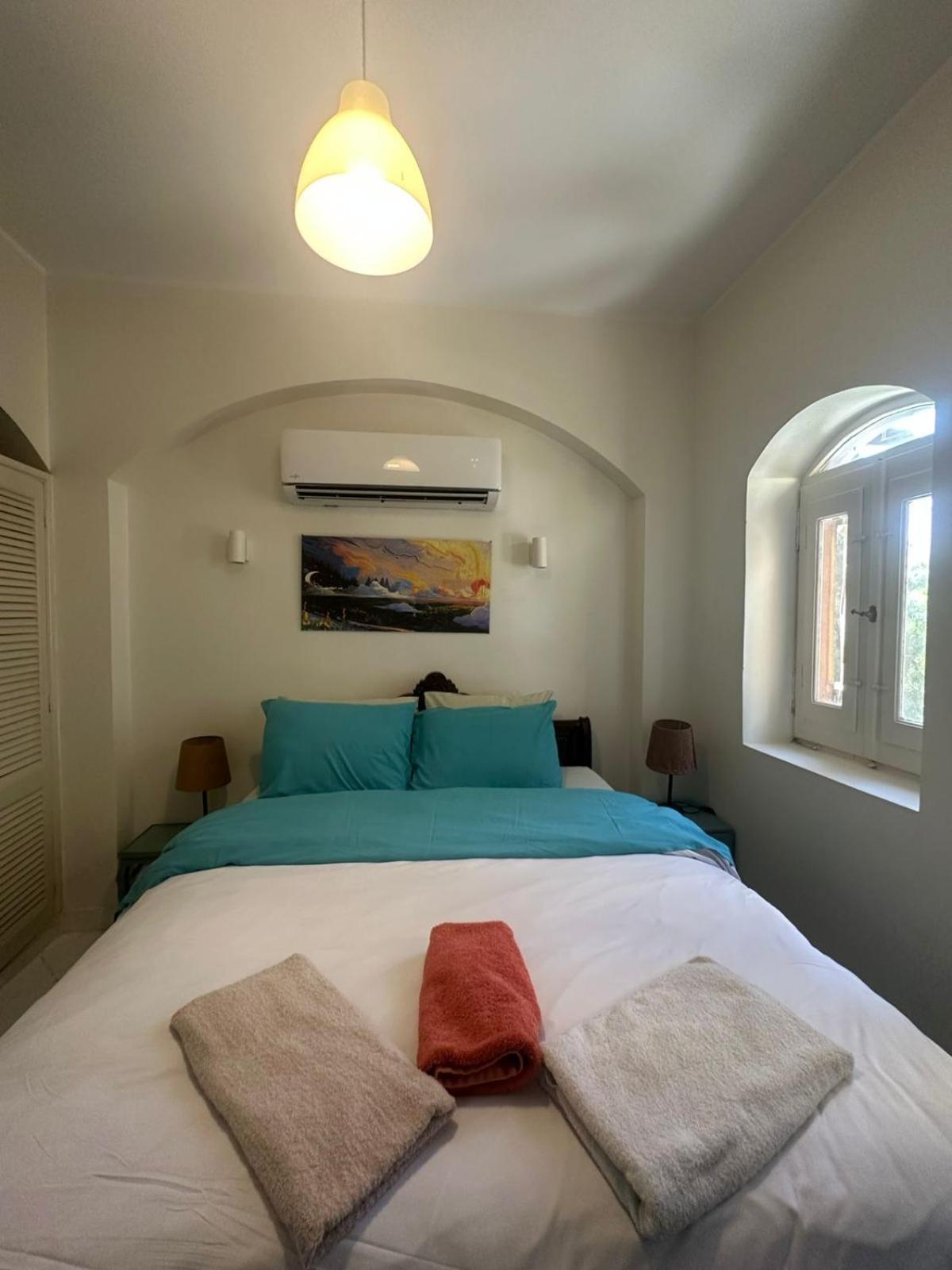 Appartement In Nubian , Behind Rihanna