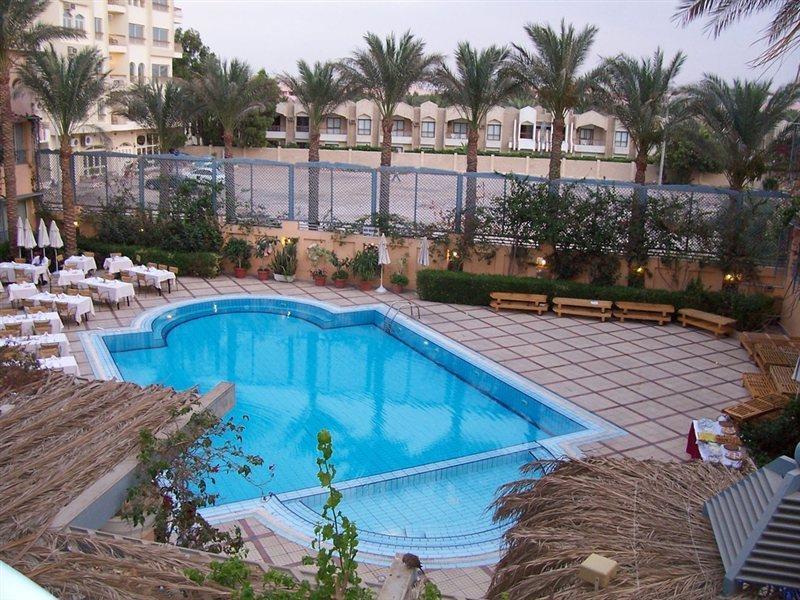 Sea Garden Hotel