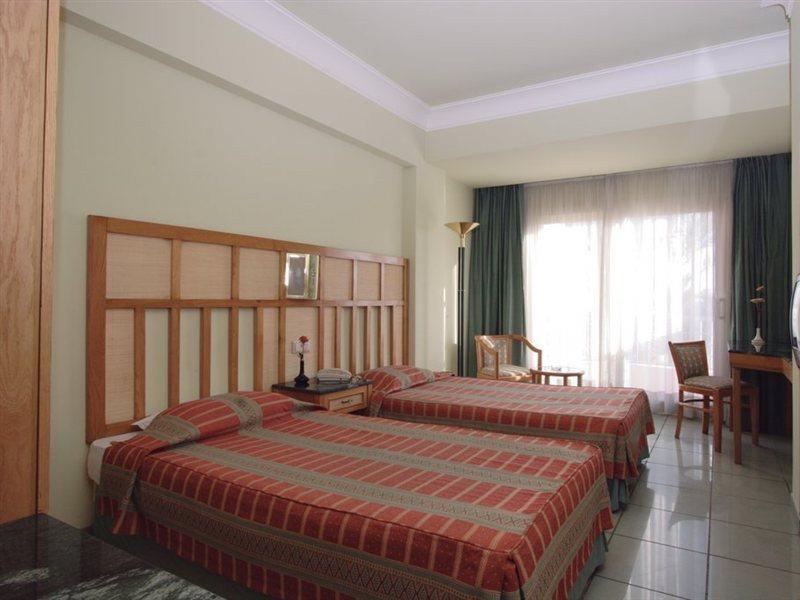 Sea Garden Hotel 3*