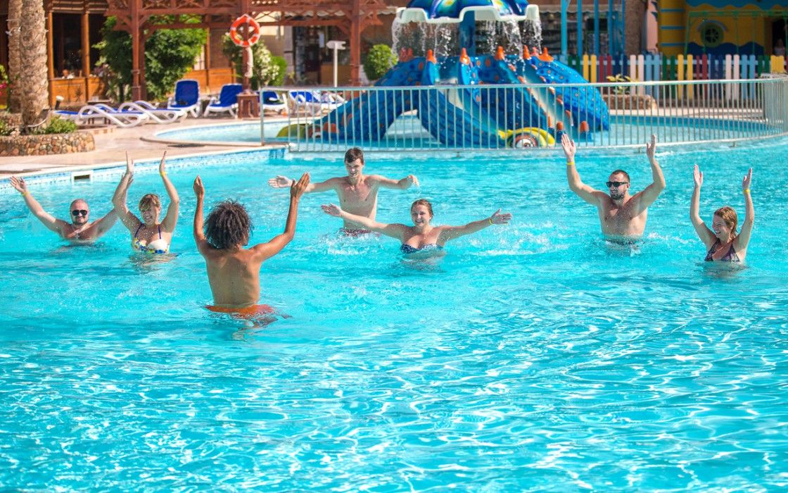 Hawaii Riviera Aqua Park - Families And Couples Only