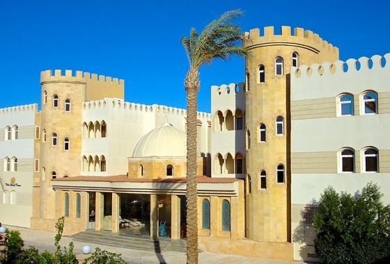 At Palm Piazza Hurghada