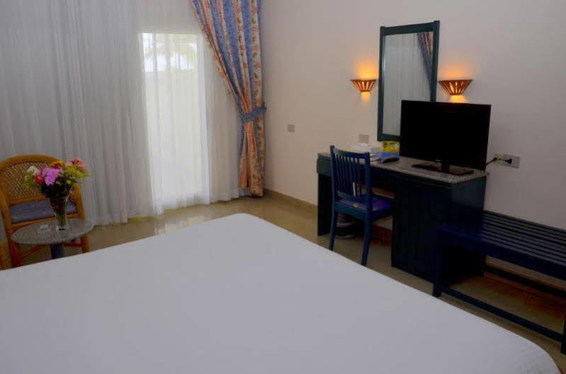 Eurotel Palm Hotel 4*
