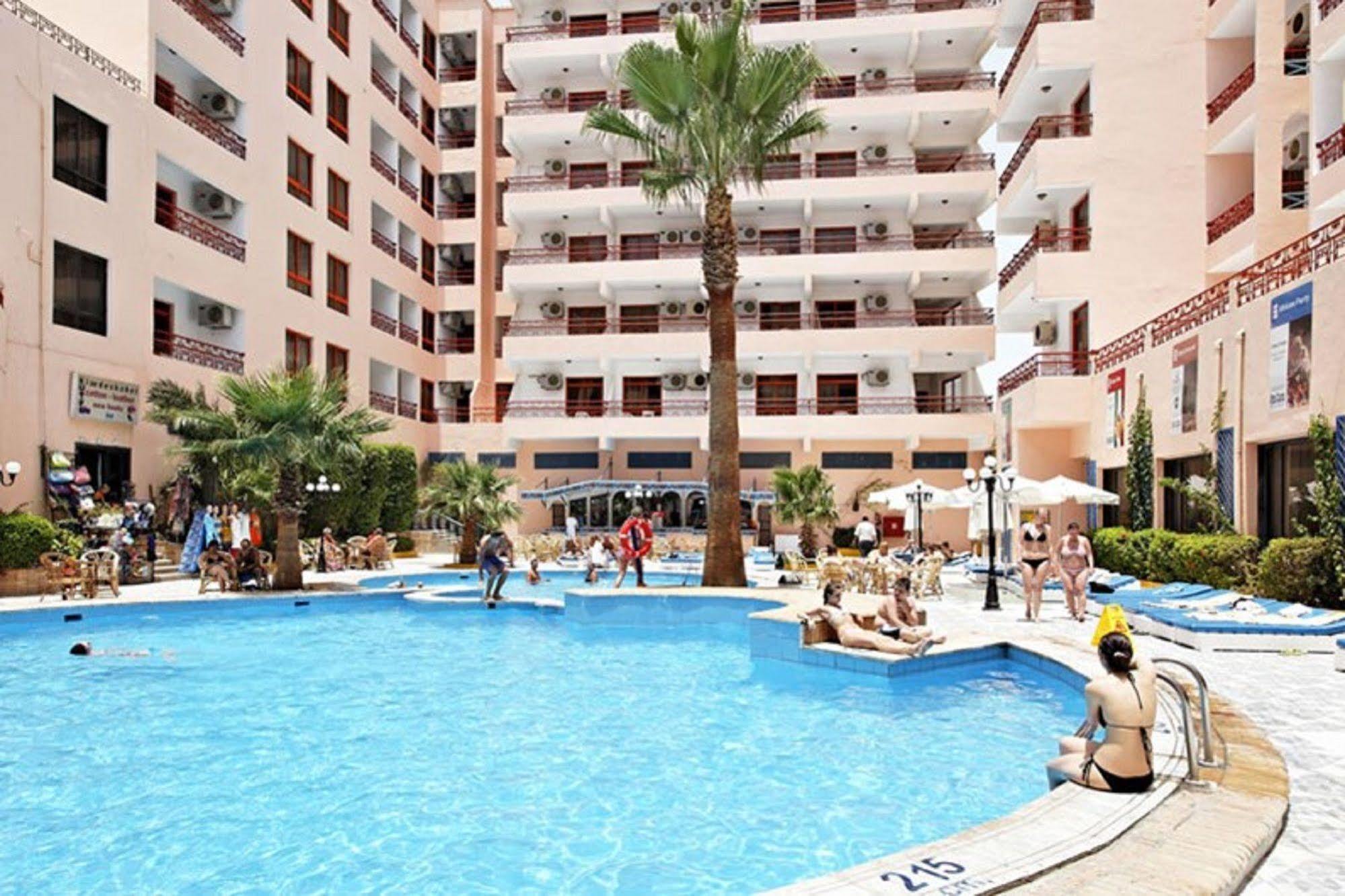 Empire Aqua Park Resort