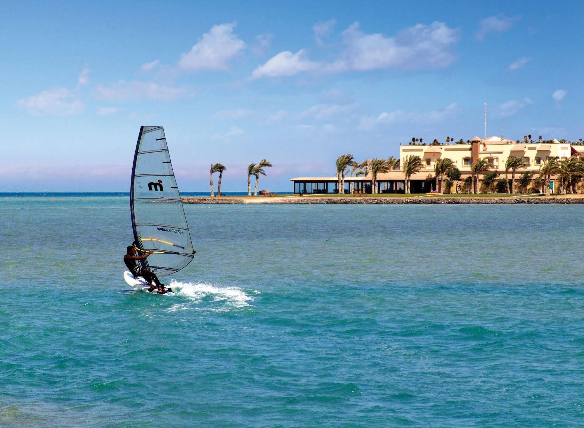 Captain's 3* Hurghada