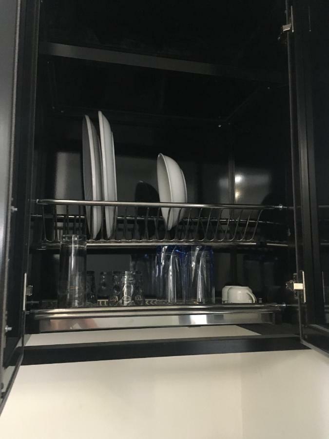 Apartment Sea View One Bedroom In - H105 *