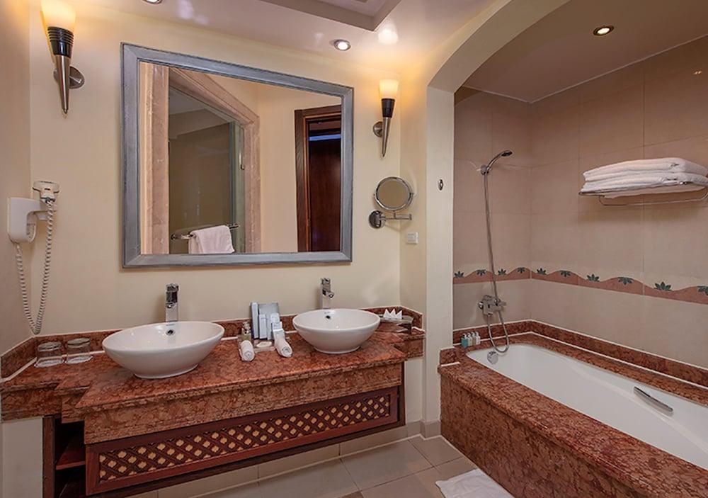 Station touristique Premier Le Reve & (adults Only)