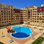 Apartment G In Florenza Khamsin