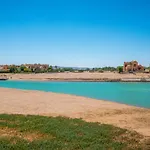 Scenic Views 3 Bedroom Villa With Private Jacuzzi In Sabina