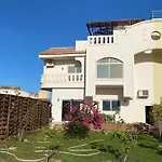 Elgouna Way - Private Studio With Roof