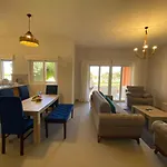 La Maison Turquoise Lagoon View Apartment In El Gouna