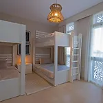 A Stunning Seaview Penthouse; 3Bedrooms + Nanny