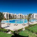 Dashing 2 Bdr Mangroovy Free Pool & Beach Access