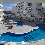 Studio Beside El Gouna With Good Kite Spot In 500 M