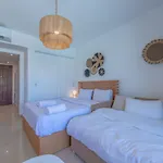 Boho-Chic Studio Apartment In G-Cribs, Pool View