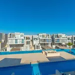 Modern 1-Bedroom Apartment In Sholan, El Gouna. Pool View
