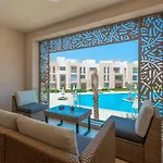 High Standard 2-Bedroom In Mangroovy Residence, Pool View & Beach