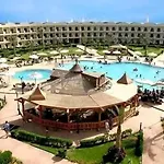 قرية الحياة السياحية