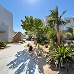 Lagoonfront Easy 1Bdr Swan Lake El Gouna