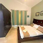 Luxury 4 Bedroom Villa With A Heated Pool