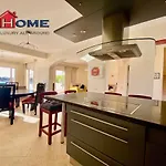 Stylish 4 Bedrooms Villa At White Villas V15-Ph5 With A Private Pool