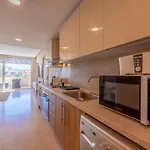 Coastal Vibe 2Br In Mangroovy, El Gouna. Private Rooftop & Pool