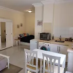 Nice Studio In Elegant Compound Intercontinental Area