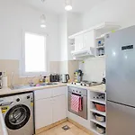 2 Bedroom Condo, With Pool, And Beach & Lagoon Access