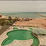 Luxury Front Sea View Apartment In Hurghada
