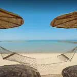 Luxury Front Sea View Apartment In Hurghada