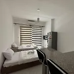 Уютное Место Рядом С Променадом
