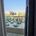 Hub Resort