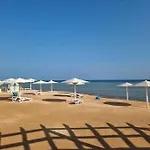 Selena Bay Resort - Vip Apartment With Private Beach