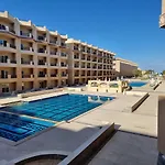 New 2-Bed Apartment In Hurghada Near El Gouna
