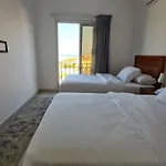 Lazur Apartments