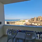 Lazur Apartments