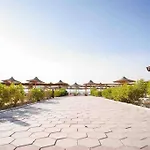 3 Bedroom Villa W/ Beach Access