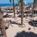 Chalet On The Beach