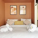 The Snuggly Studio G Cribs El Gouna
