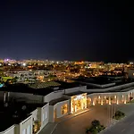 Stunning 1 Bedroom Apartment