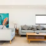 Modern Soma Bay 2Br Villa W Sea Views, Beach & Pool Access