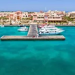 Modern Soma Bay 2Br Villa W Sea Views, Beach & Pool Access