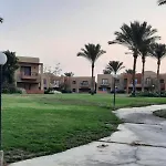 Challet In Stella Makadi