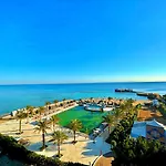Davinci Beach Hotel