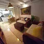 Al Makramia Villa 2+1