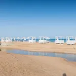 Smooth & Snug 1 Bdr Mangroovy Free Beach & Pool Access