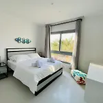 Rustic 1 Br-Apt@ Swanlake El Gouna !