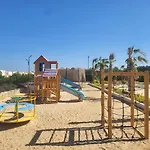 2 Bedroom Modern Flat At Makadi Heights